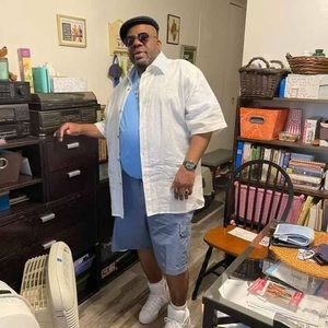 Meet your Posher, Anthony